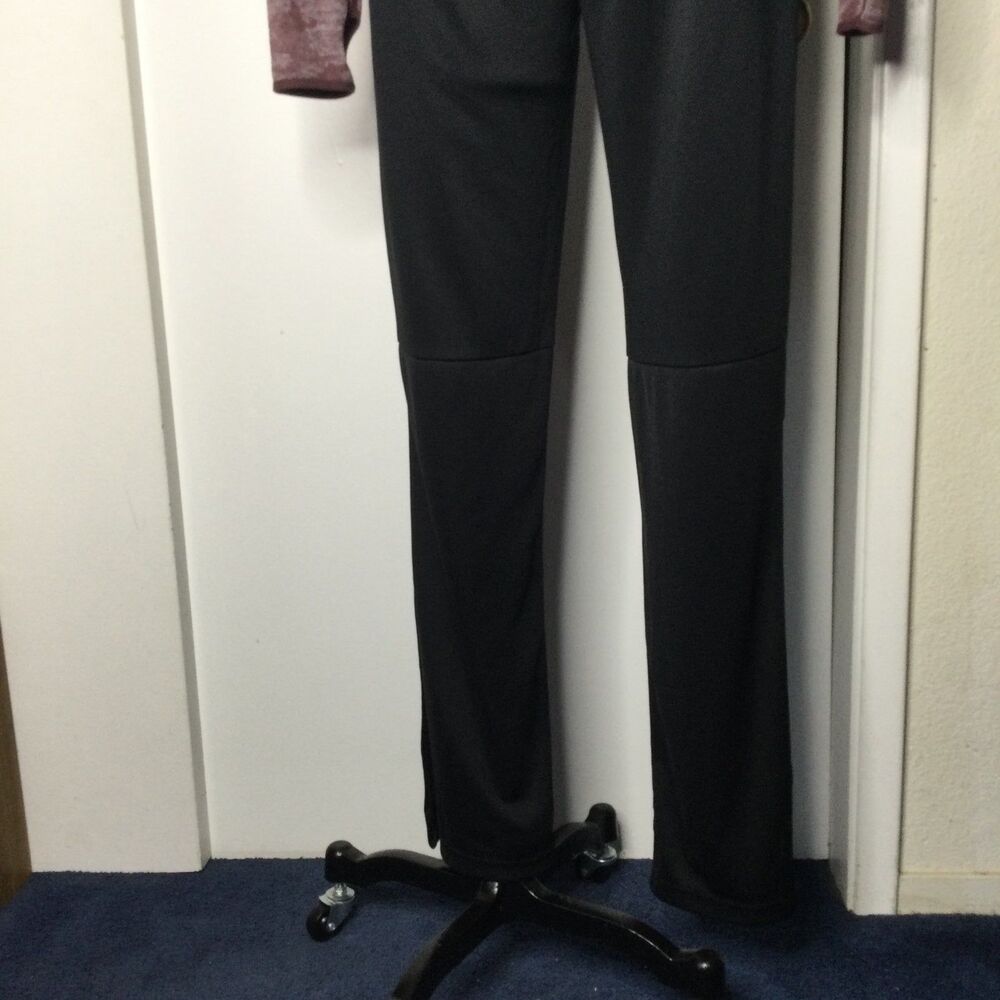 Adidas pants - Picture 9 of 10